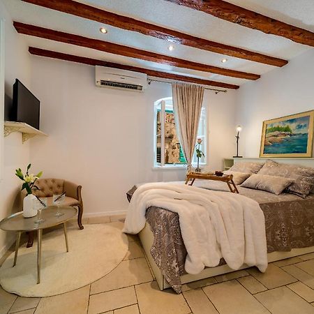 Charming Old Town Apartment Pjaca Spalato Esterno foto
