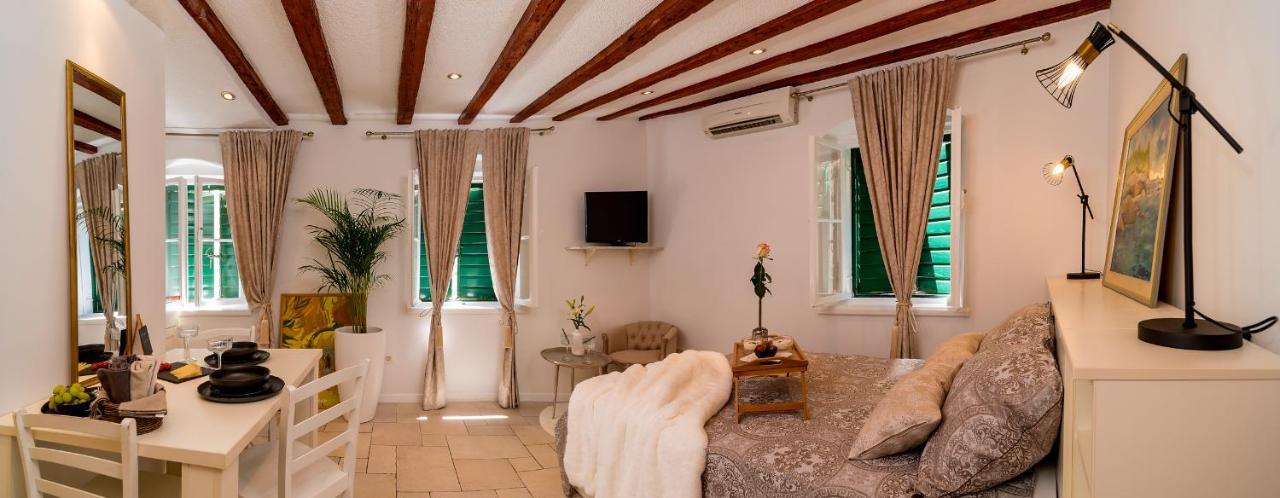 Charming Old Town Apartment Pjaca Spalato Esterno foto