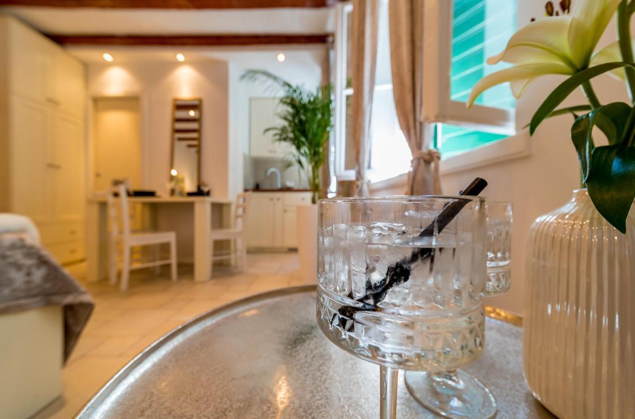 Charming Old Town Apartment Pjaca Spalato Esterno foto