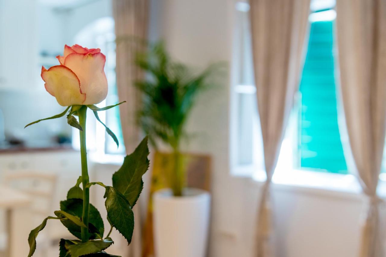 Charming Old Town Apartment Pjaca Spalato Esterno foto